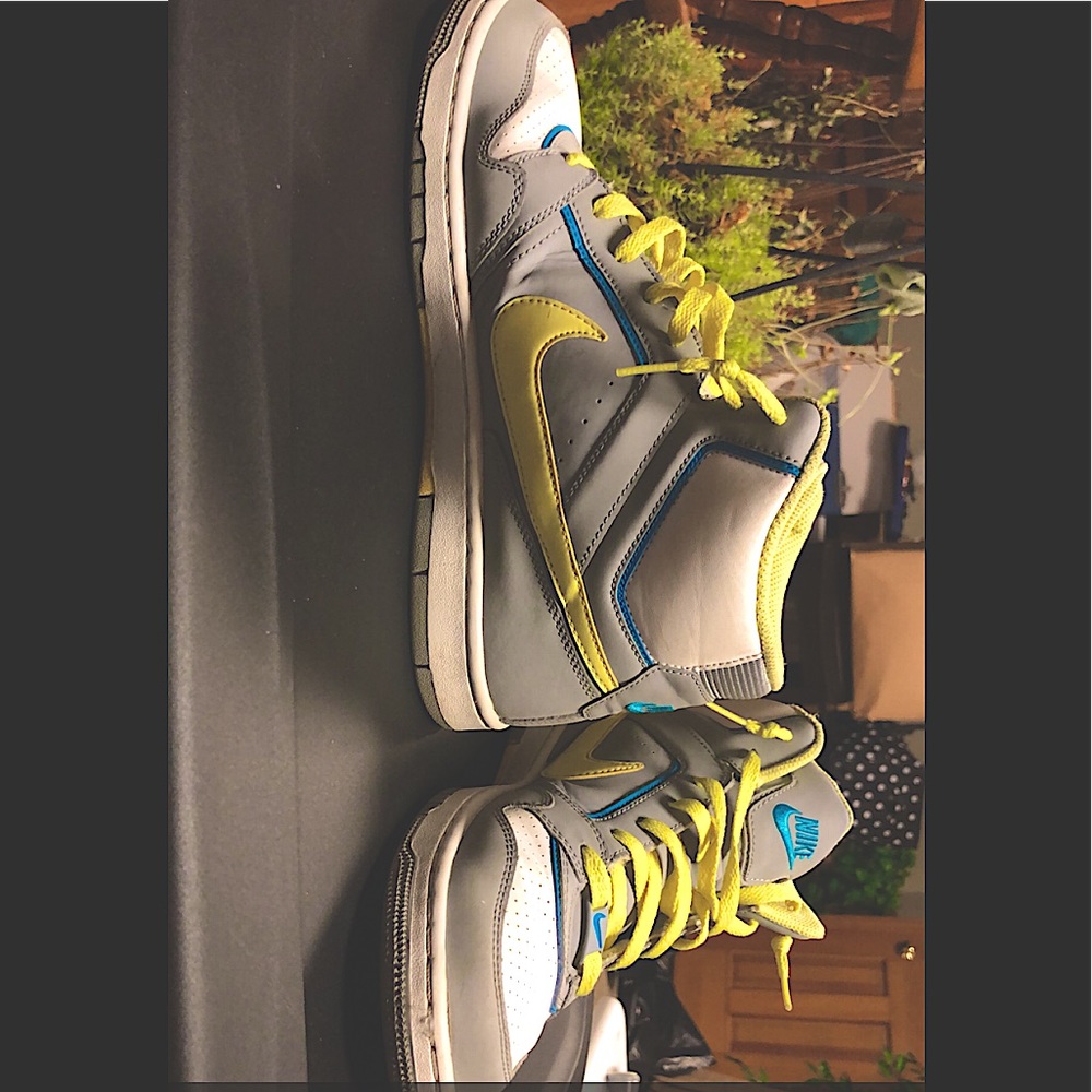 Nike shoes